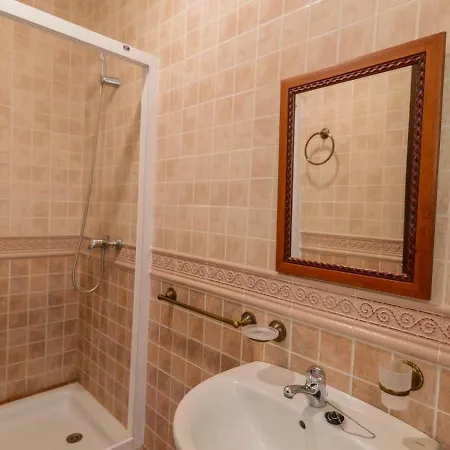 Casa Quintero 4 Dorm By Ruralidays Вілла