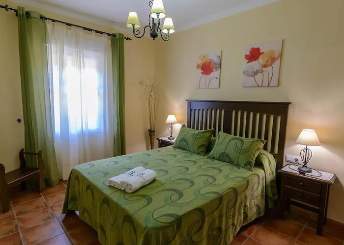 Villa Casa Quintero 4 Dorm By Ruralidays