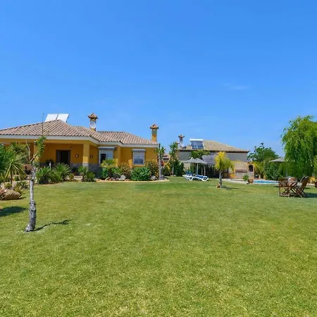 Villa Casa Quintero 4 Dorm By Ruralidays